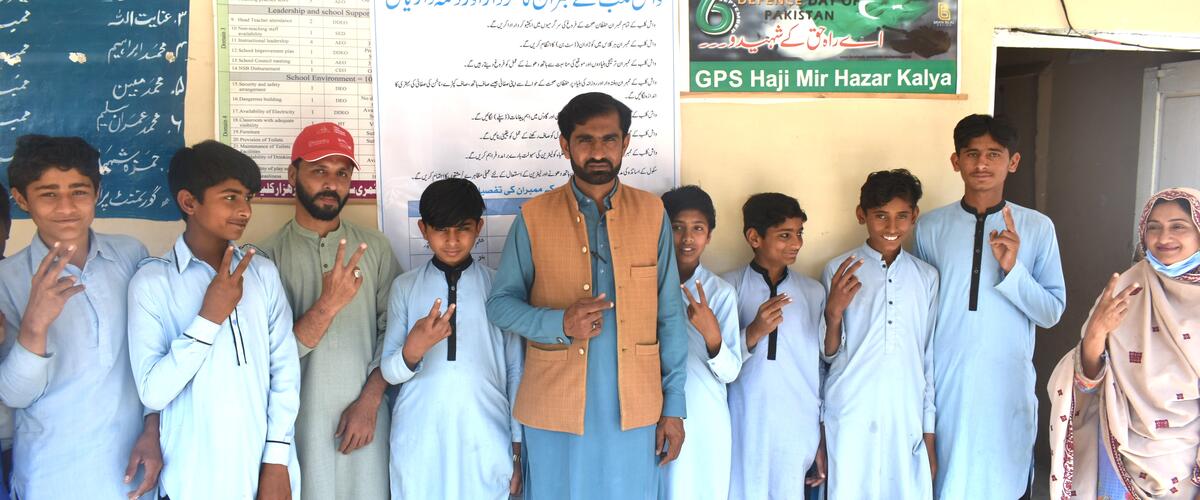 Das ist die Hygienearbeitsgruppe der Dorfschule