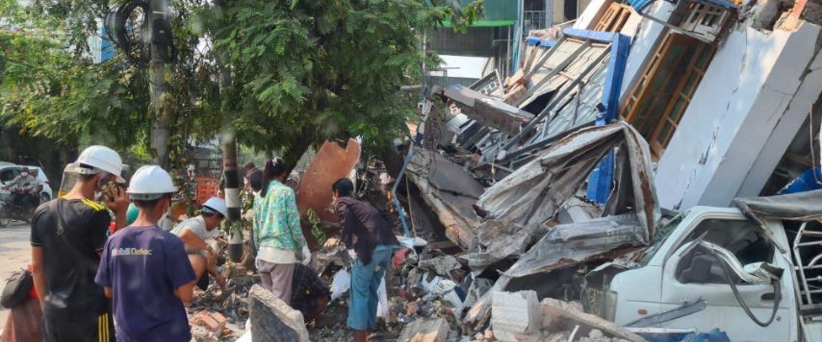 Zerstörung nach Erdbeben Myanmar